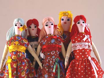 Artista paraibana lança bonecas de papel para estimular a diversão e  criatividade na quarentena, Paraíba