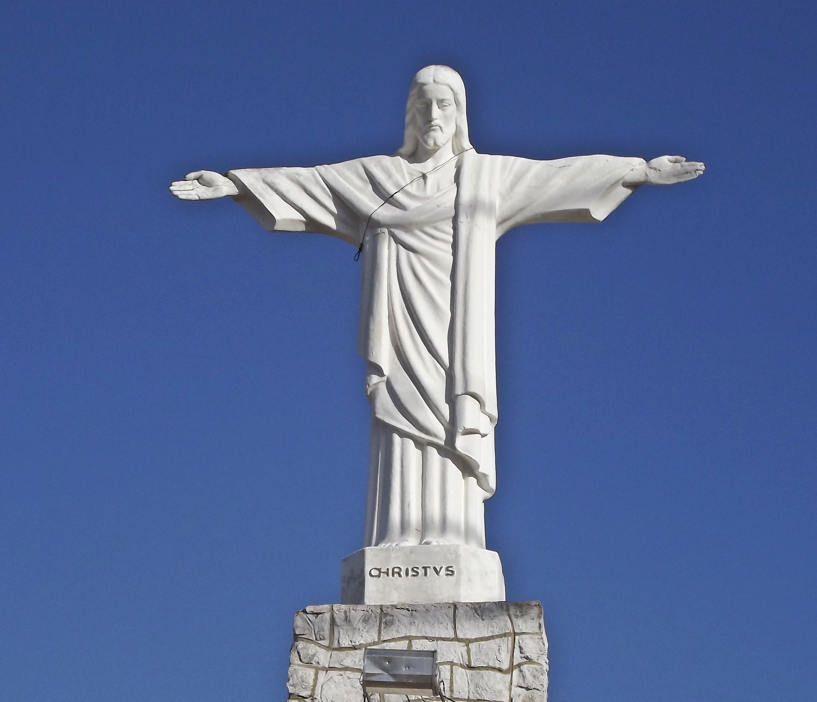 Estátua_do_Cristo_Redentor,_Cajazeiras_-_Paraíi