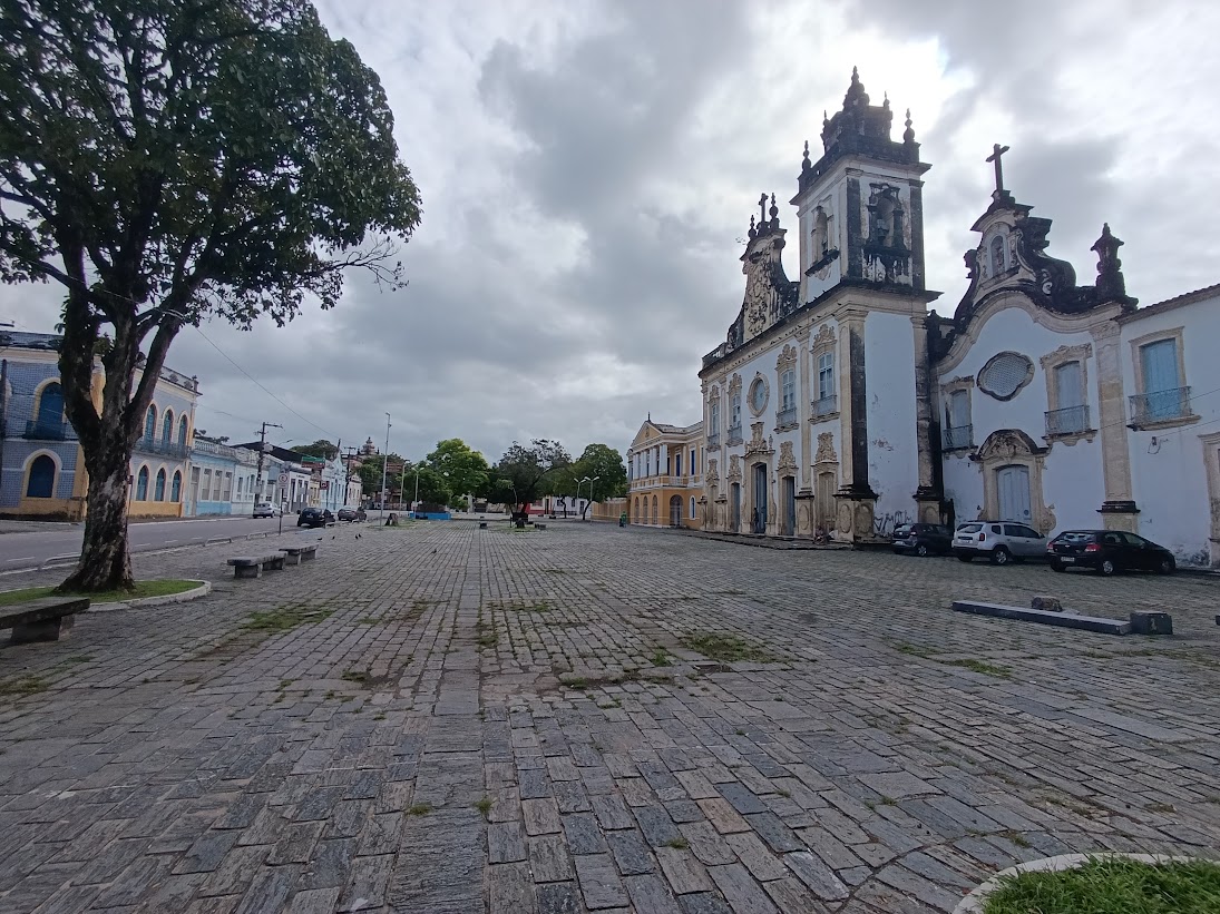 Na foto, o conjunto carmelita, entre as primeiras construções do Centro Histórico de João Pessoa.