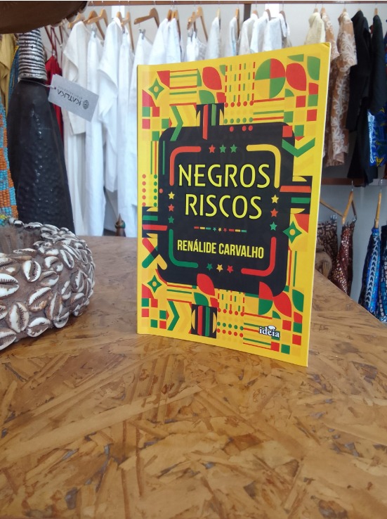 Livro Negros riscos